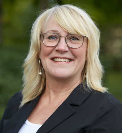 Lotta Suneson, Market Communicator
