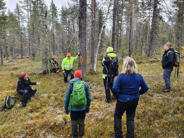 möte i en av mångfaldsparkerna