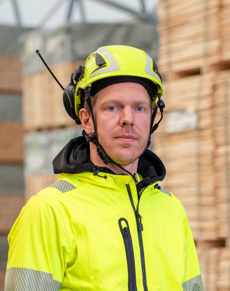 Porträttbild av Niclas.