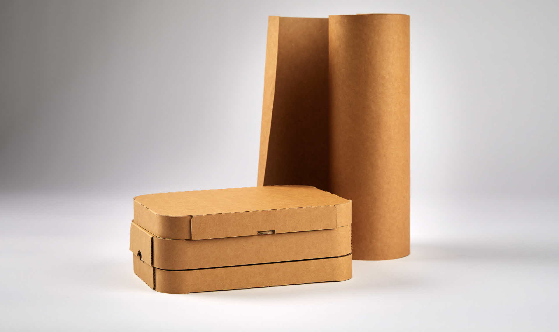 Brown corrugated boxes and kraftliner