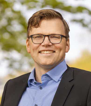 Till Henschel, Avdelningschef projektutveckling