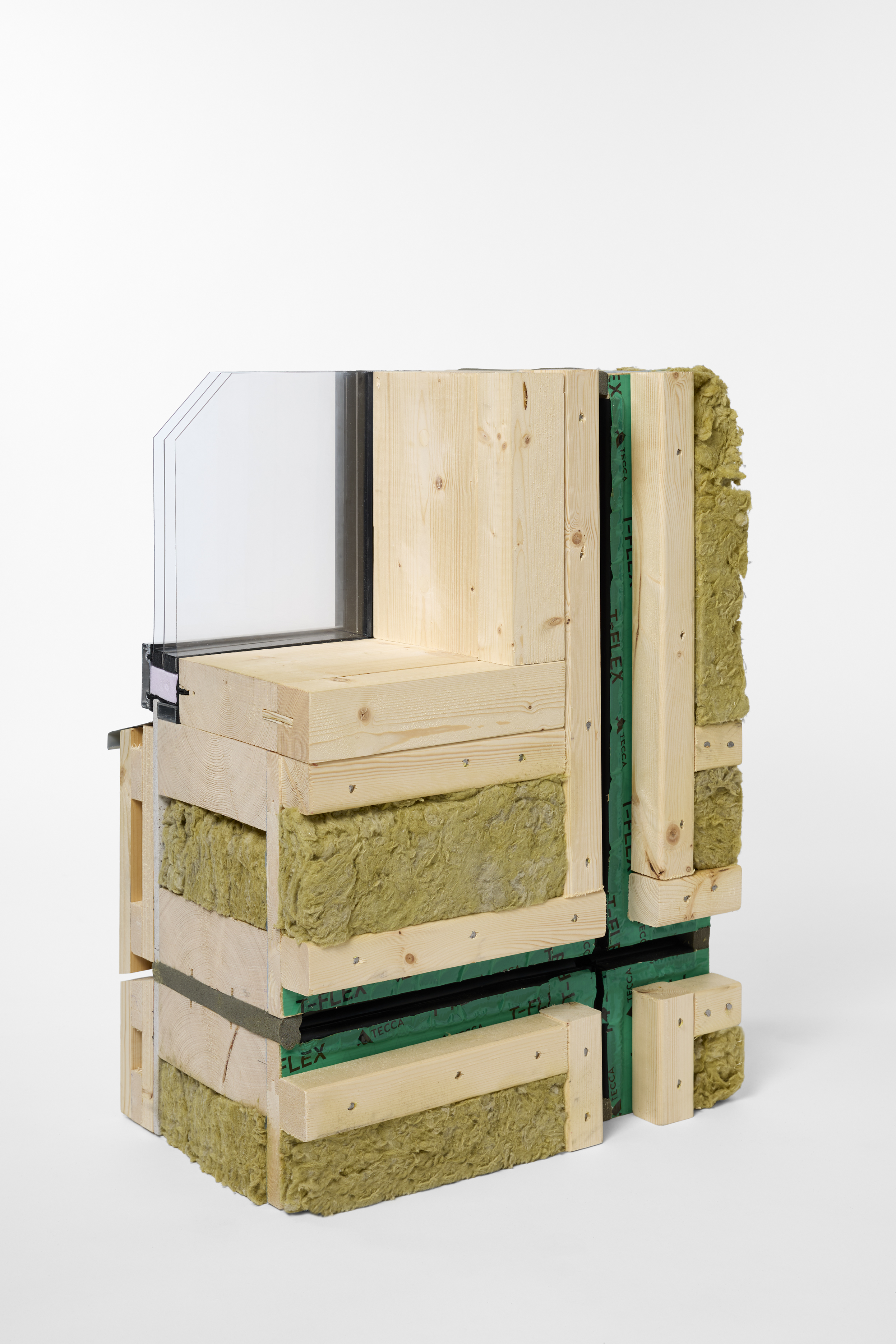 Fasadsystemet i genomskärning.