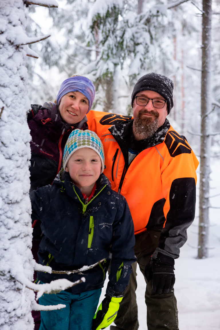 Nyblivna skogsägarna Helena och Mikael