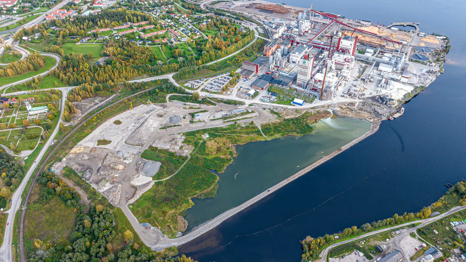 Landutbyggnad vid Östrand.