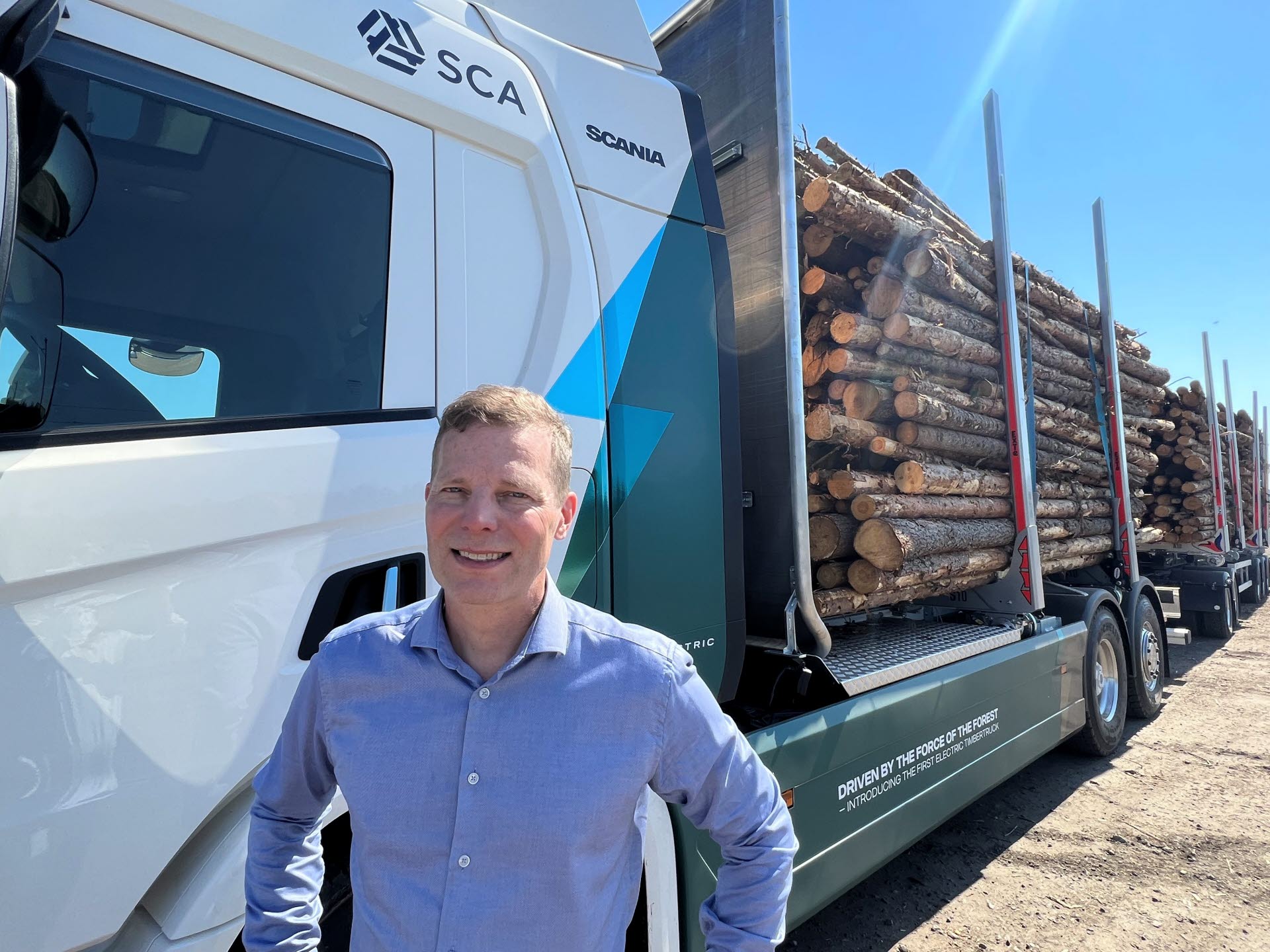 Hans Djurberg and the electric timber truck