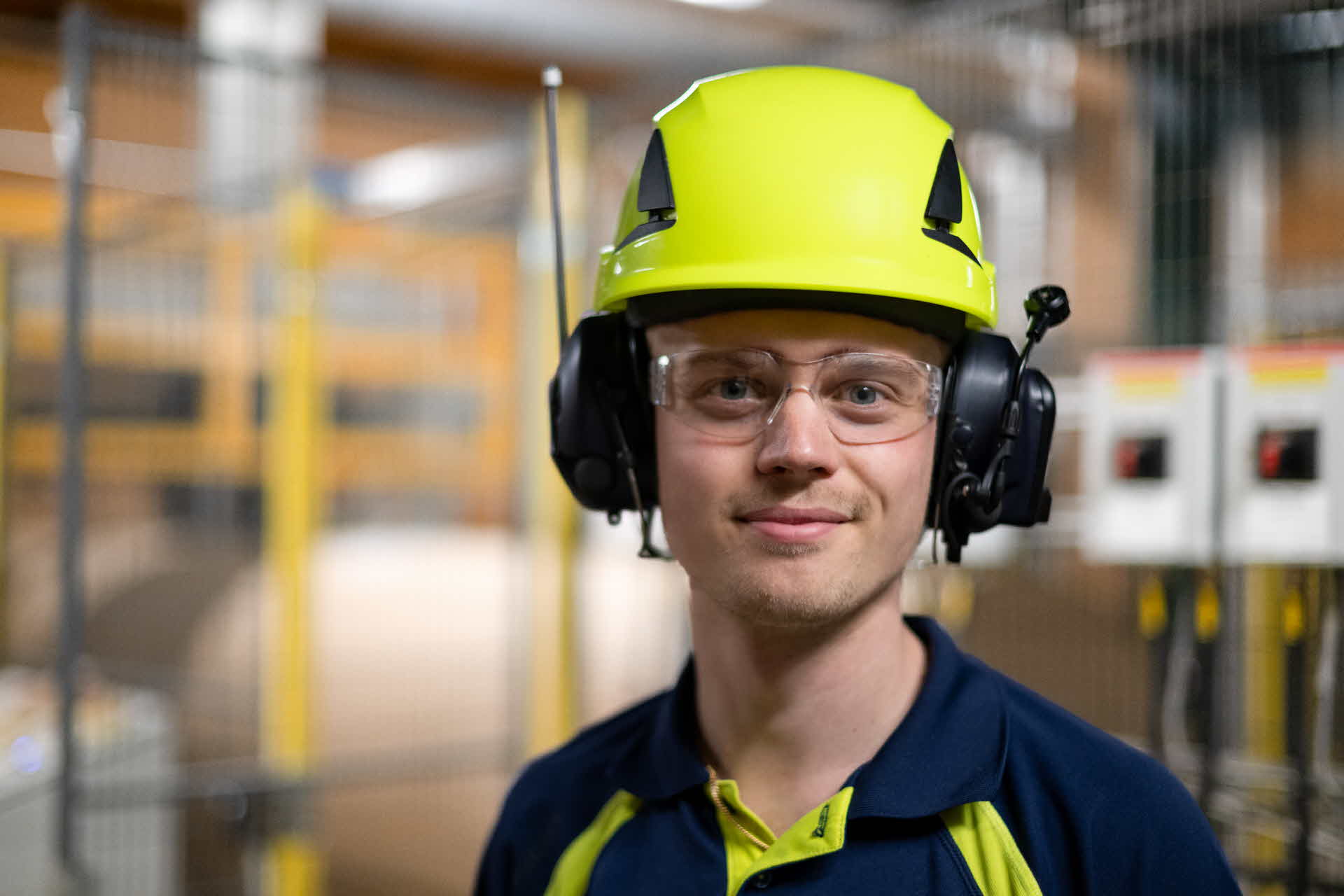 Närbild på en medarbetare.