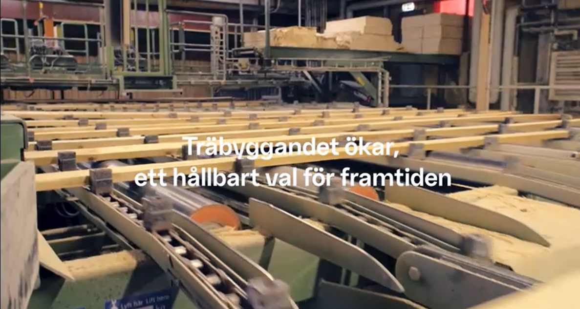 En film som beskriver forskningen om träprodukter som pågår vid R&D Centre.