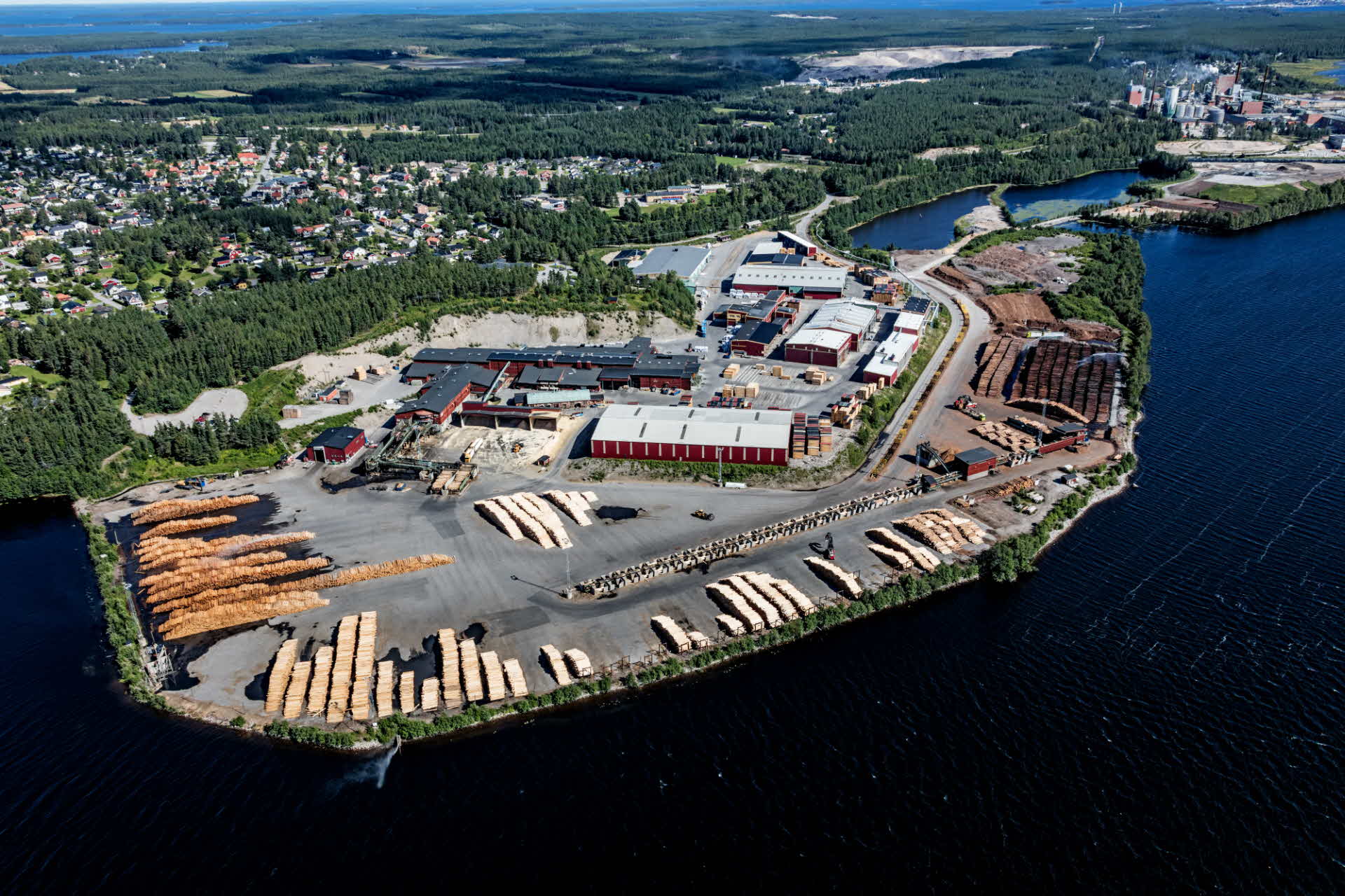 Flygfoto över Munksunds sågverk.